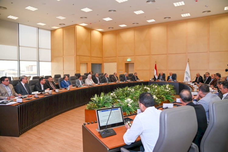 وزيرا النقل والري يناقشان موقف المشروعات والتنسيقات المشتركة بين الوزارتين