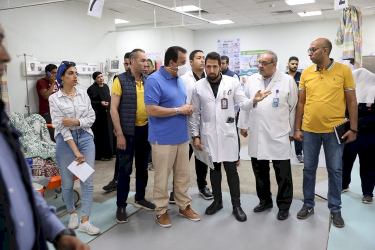 في زيارة ميدانية مفاجئة...  وزير الصحة يتفقد مستشفى معهد ناصر لمتابعة انتظام الفرق الصحية وتذليل أي عقبات قد تعيق منظومة العمل
