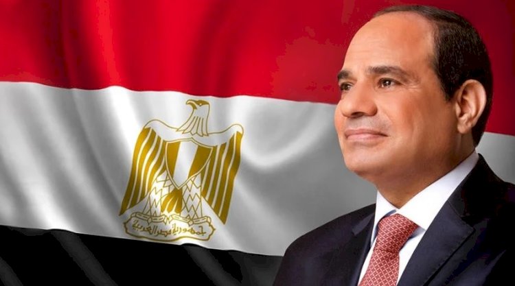 الرئيس السيسي يهنئ الشعب المصري العظيم والأمتين العربية والإسلامية بعيد الأضحي