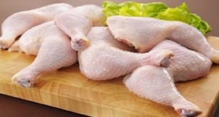 ضبط طن دواجن منتهية الصلاحية بدمياط