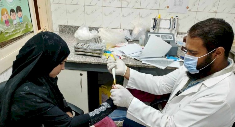 محافظ المنيا: فحص وعلاج 1074 مريضا في قافلة طبية بدير سمالوط