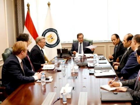 "الملا": تعاون بين مصر وألمانيا في مجال البترول