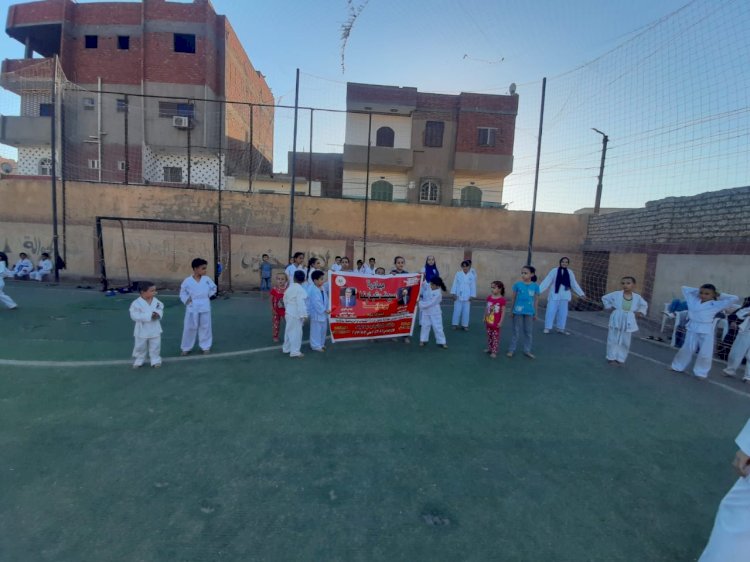 ندوات تثقيفية ومسابقات رياضية وعروض فنية ضمن مبادرة "صيف شبابنا" بمراكز شباب المنيا