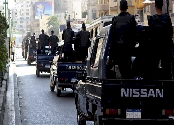 ضبط 4 أشخاص للنصب على المواطنين بالقاهرة