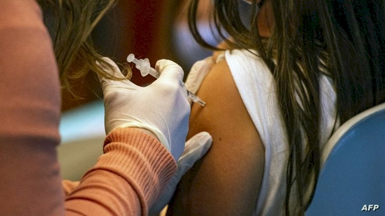 قلق عالمي بعد شائعة ان لقاح فايزر يصيب بالايدز