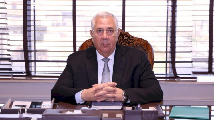 القصير:الانتهاء من توزيع تقاوي القمح بالاسعار المعتمدة