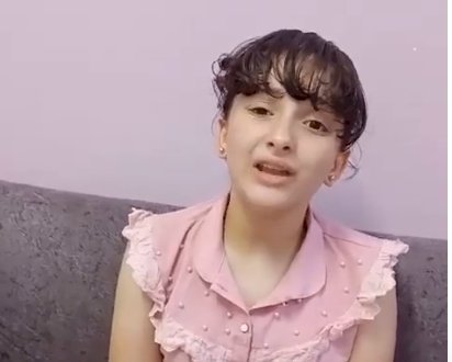 هيا هاني تصدح بقصيدة صفير البلبل للأصمعي بفن إلقاء رائع