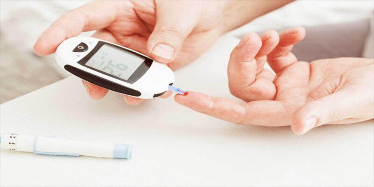 في يومه العالمي.. علامات تدل على إصابتك بالسُكري وهذه طرق الوقاية