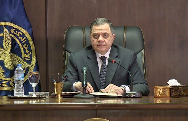 وزير الداخلية يهنئ الرئيس بمناسبة الاسراء والمعراج
