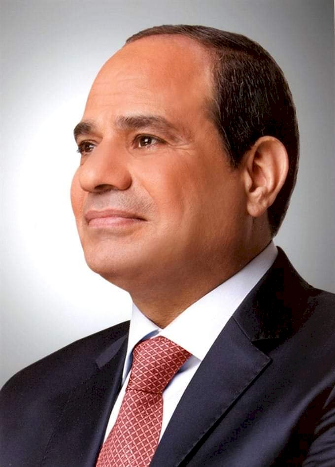 محافظ سوهاج يهنئ الرئيس" السيسي" بفوزه بالانتخابات الرئاسية