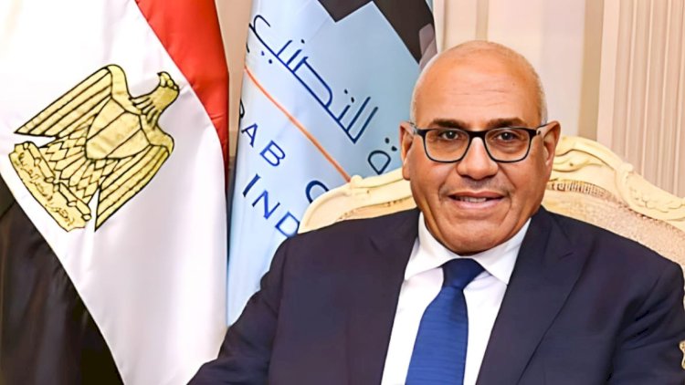 رئيس العربية للتصنيع يهنئ الرئيس السيسي بفووة بالانتخابات الرئاسية