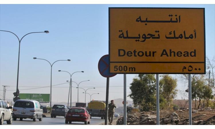 تحويلات مرورية بسبب استكمال تنفيذ اعمال تجديد الصرف الصحي بشارع الكردي بالقاهرة