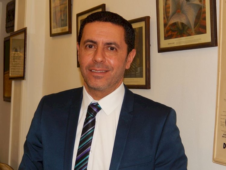 د.حازم يس يكشف شائعة العين الحمرا