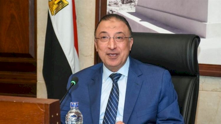 اللواء محمد الشريف .. الرجل الذي أعاد الرونق للبحر والهدوء والجمال الي الإسكندرية