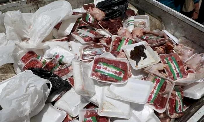 فى حملات تفتيشية بالمنيا.. إعدام 155 كيلو أغذية فاسدة