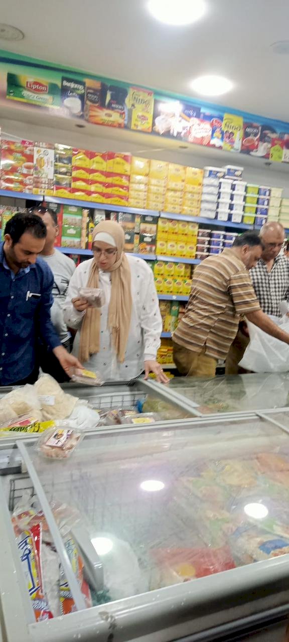 صحة المنيا: المرور على 640 منشأة غذائية و تحرير 255 محضراً للمنشآت المخالفة