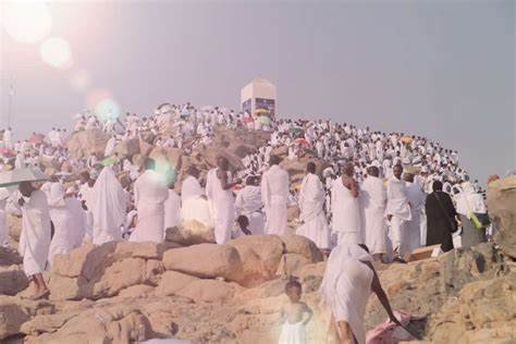 انسيابية في تصعيد الحجيج على عرفات