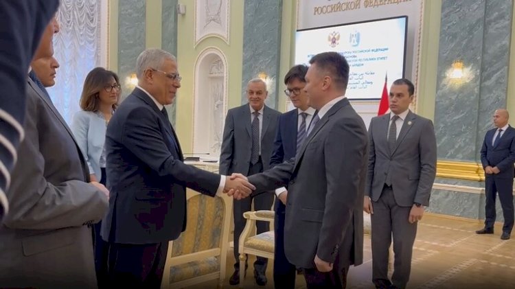 النائب العام المستشار محمد شوقي يلتقي النائب العام الروسي في سان بطرسبورج