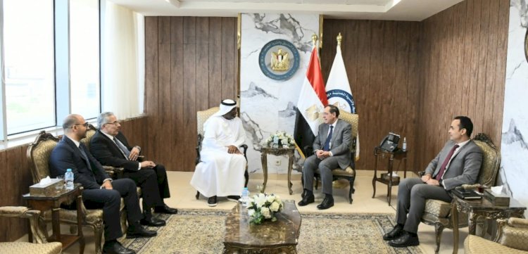 "الملا بحث مع اللمكي " خطط ادنوك الاماراتية التوسع في السوق المصري