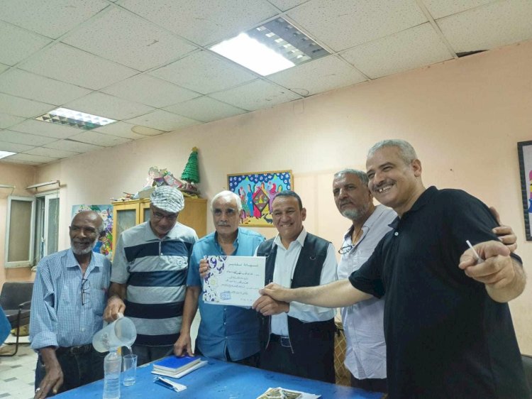 نادي أدب أسوان يكرم الشاعر أشرف ناجي
