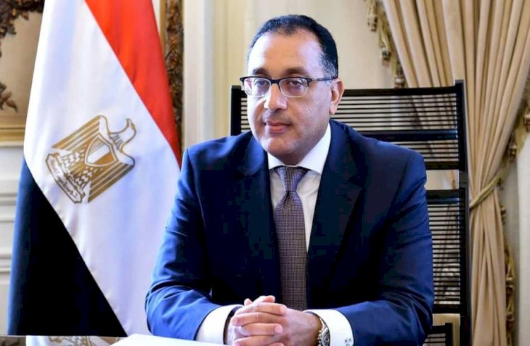 محافظ سوهاج يهنئ رئيس الوزراء بثورة يوليو