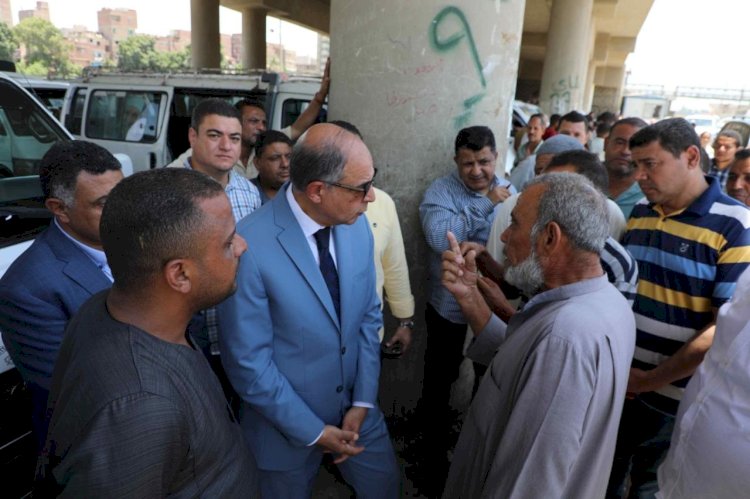 عقب اعتماد تعريفة الركوب.. محافظ المنيا يتابع انتظام العمل بالمواقف ويشدد على التزام السائقين بتطبيق التعريفة الجديدة