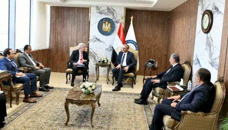بدوي يبحث انشطة ابكس الامريكية وخططها المستقبلية في مصر