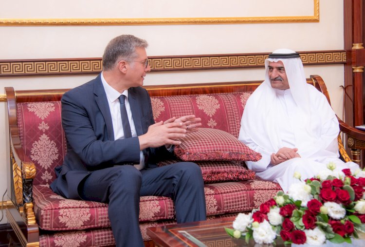 وزير البترول في ضيافة حاكم الفجيرة الاماراتي