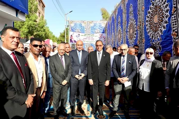 عبد اللطيف وعبد الحليم يتفقدان (٨) مدارس بقنا لمتابعة انتظام العام الدراسى