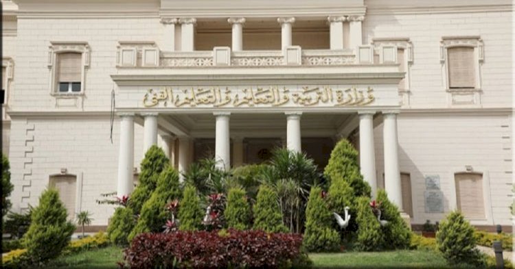 قرار هام من «التعليم» بشأن نقل وندب المعلمين خلال الدراسة