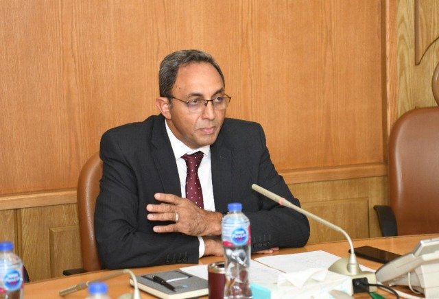 التحقيق في شكاوى أولياء الأمور حول امتحان الهندسة للشهادة الاعدادية بقنا