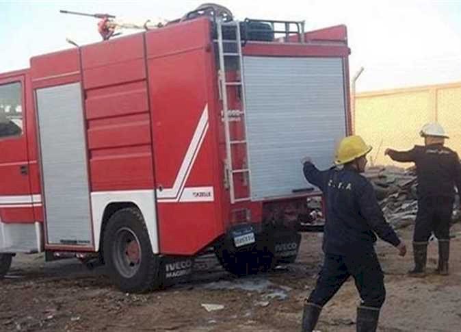 إخماد حريق داخل منزل مكون من 3 طوابق في ديرمواس بالمنيا