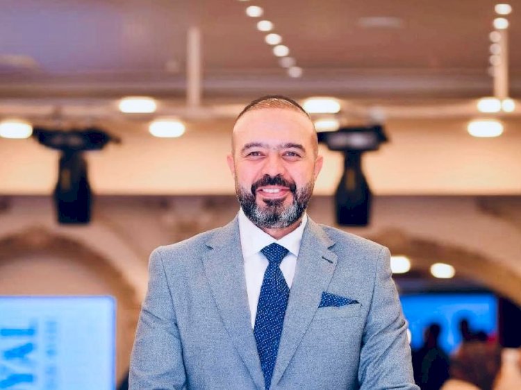 تكريم د الملا لابحاثه المتميزة بأسبانيا