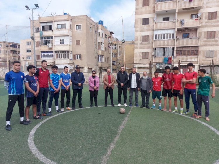الرياضة ممارسة  شعار دورى الأندية الصغيرة والأحياء الشعبية بسيدى سالم