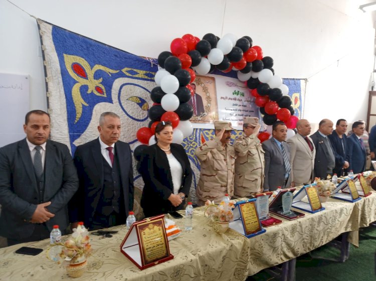 الديب والجرموني يكرما مرعي لبلوغه سن الكمال بكفر الدوار