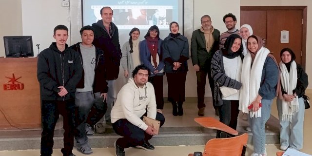 ندوات تثقيفية  لطلاب الفنون الجميلة بالمصرية الروسية