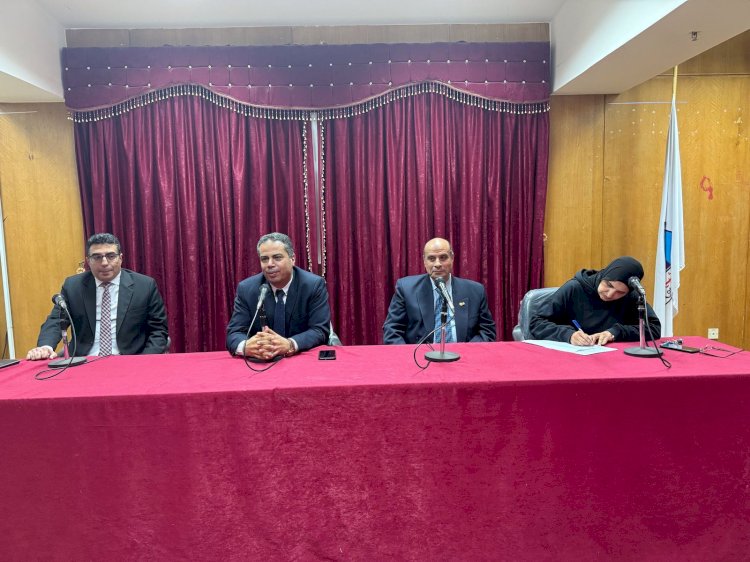 كلية الاداب جامعة كفر الشيخ تنظم ورشة عمل  أونلاين حول أدب ذوي الهمم