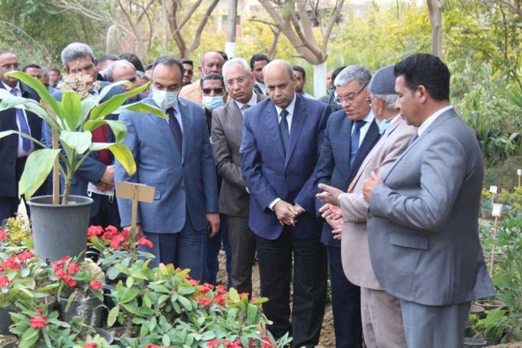 معرض بهجة الربيع  بزراعة المنيا بوجود المحافظ ورئيس الجامعة