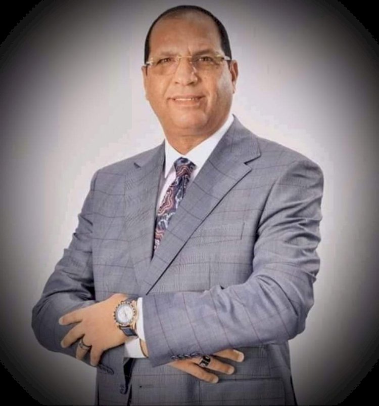 النائب خالد مشهور يهنئ قداسة البابا تواضروس والإخوة الأقباط بعيد القيامة المجيد