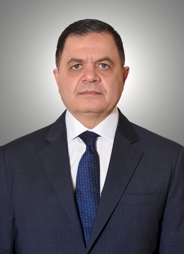 وزير الداخلية يهنئ المسيحيين بعيد القيامة