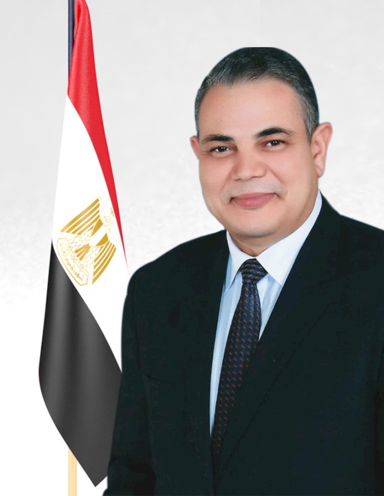 رئيس جامعة كفر الشيخ يهنئ الرئيس  السيسي بعيد العمال