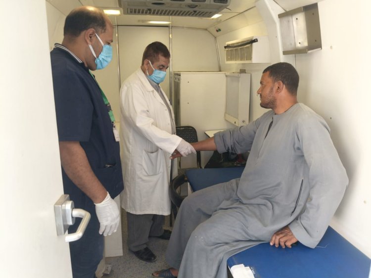 قافلة طبية مجانية بقرية النويرات  بالمنيا ضمن مبادرة حياة كريمة