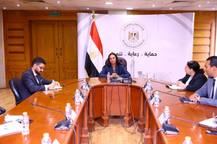 وزيرة التضامن  ترأس اجتماعاً لمتابعة الحصر الوطني للحضانات