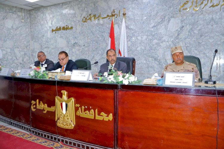 "سراج" يشدد على متابعة ملفات التصالح والتقنين والمتغيرات المكانية وإزالة التعديات