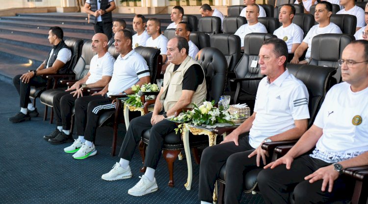 السيسي يجري زيارة تفقدية إلى الأكاديمية العسكرية المصرية