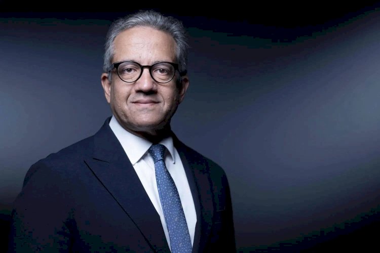 غرفة المنشآت والمطاعم السياحية تهنئ الدكتور خالد العنانى بفوزه الساحق