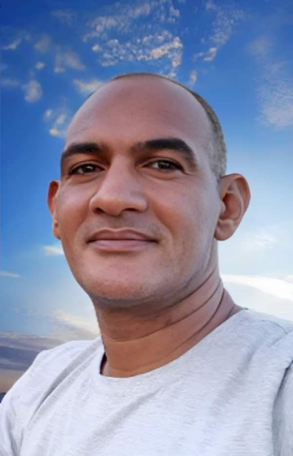 صَدِّقْ أوْ لَا ... شعر جمال بدري