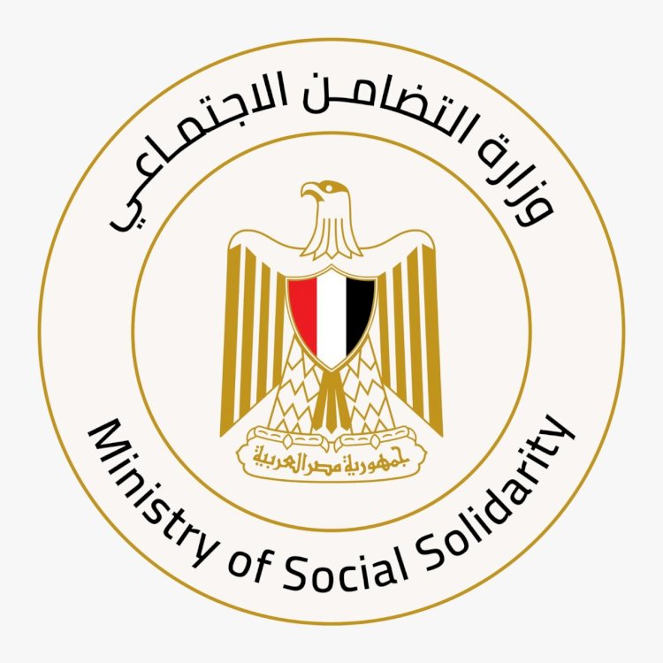 وزيرة التضامن تتابع حادث حريق سوق الخواجات بالمنصورة