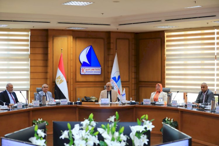جامعة كفر الشيخ تفتح ملف الوعي الاقتصادي للشباب في ندوة «حقائق وأرقام»