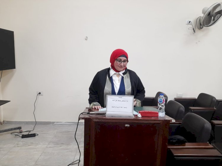 الاوقاف تهنئ مديرة خدمة المواطنين بالدقهلية لحصولها الماجستير